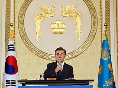 Le président sud-coréen Moon Jae-In donne une conférence de presse à Séoul, le 17 août 2017 - JUNG Yeon-Je [POOL/AFP]