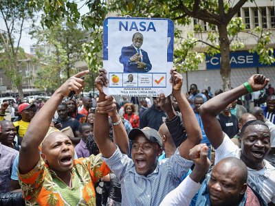 Des partisans de l'opposition kényane célèbrent le 1er septembre 2017 à Nairobi l'annulation par la Cour suprême de la présidentielle du 8 aout qui avait vu la défaite de leur candidat. - SIMON MAINA [AFP]