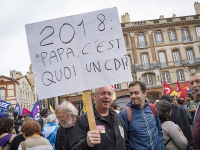 Manifestation contre la la réforme du code du travail lors d'une visite du président Emmanuel Macron à Toulouse, le 11 septembre 2017 - ERIC CABANIS [AFP]