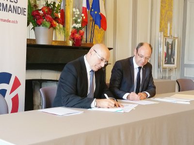 Boutique-test à Alençon: signature de convention entre CCI et ville. - Eric Mas