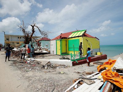 Dégâts à Saint-Martin, île franco-néerlandaise dans les Caraïbes, le 12 septembre 2017 - Christophe Ena [POOL/AFP]