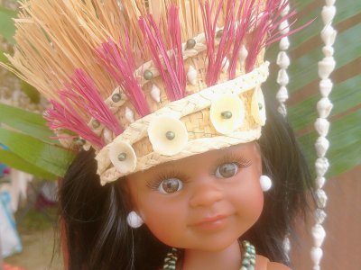 Dans la confection de ses costumes, Valérie Delafosse respecte les règles et traditions en vigueur à Tahiti. - Marie-Charlotte Nouvellon