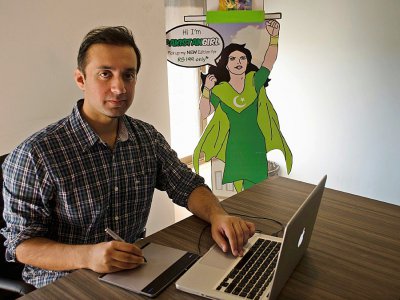 Hassan Siddiqui, l'auteur de la bande dessinée "Pakistan girl", le 31 août 2017 à Islamabad - Justine GERARDY [AFP]
