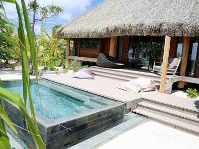 Un bungalow du complexe touristique érigé sur l'îlot de Tetiaroa, en Polynésie française, ayant appartenu à Marlon Brando, le 10 décembre 2013 - GREGORY BOISSY [AFP/Archives]