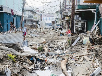 Un quartier de Roseau, à la Dominique, ravagé par le cyclone Maria, le 22 septembre 2017 - Lionel CHAMOISEAU [AFP]