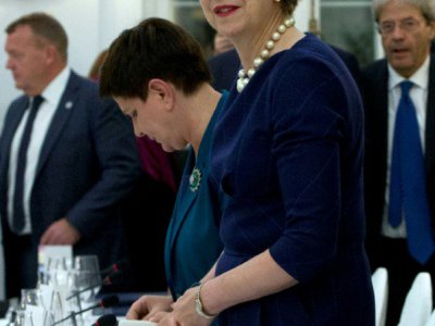 La Première ministre britannique Theresa May, lors du dîner informel organisé avant le sommet européen de Tallinn, le 28 septembre 2017 - Virginia Mayo [POOL/AFP]