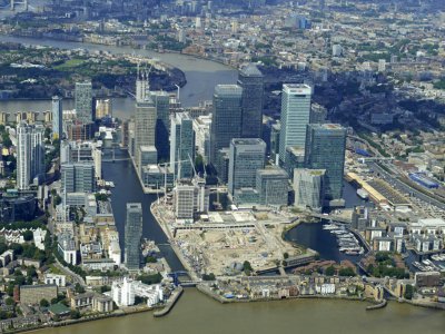 Vue aérienne du quartier des affaires londonien de Canary Wharf le 1er août 2017 - Niklas HALLEN [AFP/Archives]