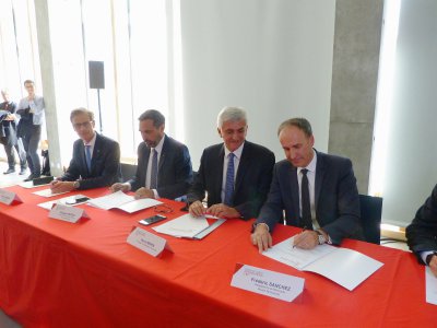 Le partenariat public privé a été officialisé par la signature d'un accord. - Aurélien Delavaud