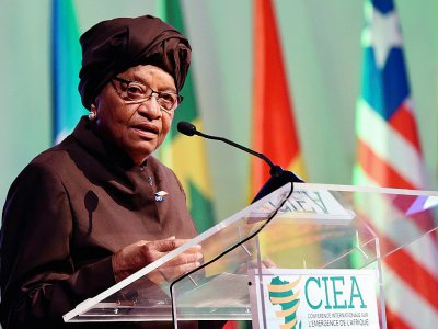La présidente Ellen Johnson Sirleaf lors d'une conférence à Abidjan, le 28 mars 2017. - SIA KAMBOU [AFP/Archives]