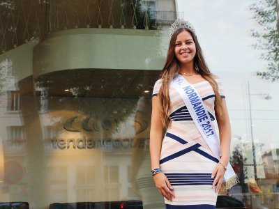 Alexane Dubourg, Miss Normandie 2017, représentera sa région au concours Miss France 2018, en décembre à Châteauroux. - Jean-Baptiste Bancaud
