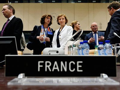 La ministre française de la Défense Florence Parly (g), le 29 juin 2017 au siège de l'Otan à Bruxelles - JOHN THYS [AFP/Archives]