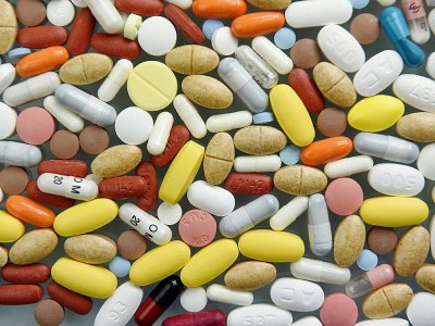 Pour les médicaments destinés à soulager la toux, seulement un médicament est à privilégier et 60% à proscrire, selon 60 Millions de consommateurs - FRANCK FIFE [AFP/Archives]