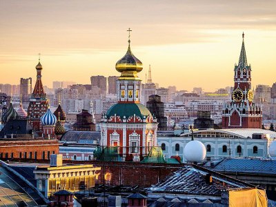 La Russie a adopté une loi permettant à tout média international d'être désigné comme "agent de l'étranger", la riposte de Moscou à l'enregistrement sous cette désignation de sa chaîne RT aux Etats-Unis - Mladen ANTONOV [AFP/Archives]