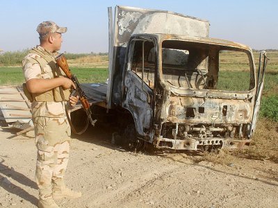 Un membre des forces irakiennes dans une opération de ratissage près de Rawa le 11 novembre 2017 - MOADH AL-DULAIMI [AFP/Archives]