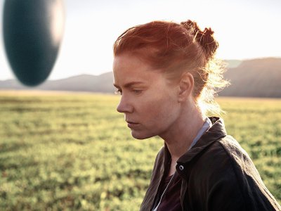 Amy Adams as Louise Banks in ARRIVAL by Paramount Pictures - ARRIVAL - ARRIVAL - Photo Credit: Jan Thijs - © 2016 PARAMOUNT PICTURES. ALL RIGHTS RESERVED.