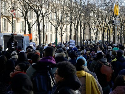 Manifestation pour dénoncer l'esclavage de migrants africains en Libye, le 25 novembre 2017 à Paris - Thomas SAMSON [AFP]