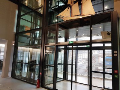L'entrée du musée des Pêcheries. Il faut ensuite prendre l'ascenseur pour débuter la visite au belvédère. - Gilles Anthoine