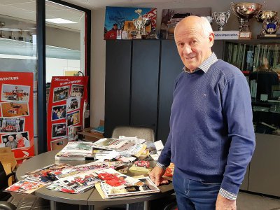 André Dessoude dans son bureau de Saint-Lô le 6 décembre 2017 - Jean-Baptiste Bancaud
