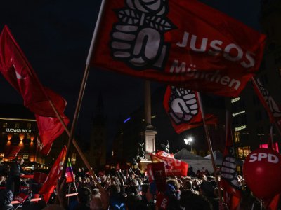 Des militants du SPD allemand à Munich le 14 septembre 2017 - Guenter SCHIFFMANN [AFP/Archives]