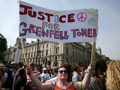 Manifestation à Londres après l'incendie de la tour Grenfell, le 21 juin 2017 - Daniel LEAL-OLIVAS [AFP/Archives]