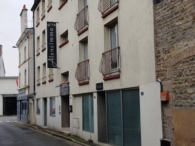 Le bâtiment dans lequel se sont déroulés les faits de prostitution en 2015 et 2016 à Alençon (Orne).