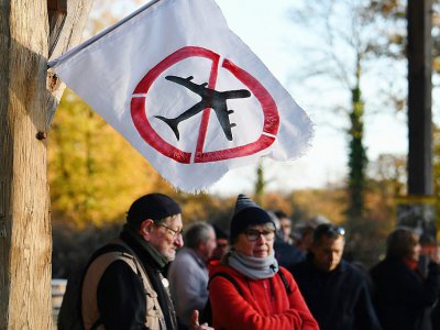 Des opposants au transfert de l'aéroport de Nantes à Notre-Dame-des-Landes, le 26 novembre 2017 - FRED TANNEAU [AFP/Archives]