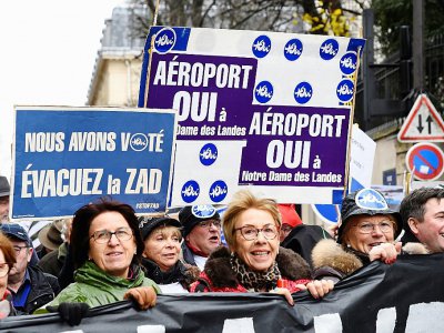 Une manifestation en soutien à l'aéroport Notre Dame des Landes le 13 décembre 2017 - Bertrand GUAY [AFP]