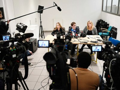 L'Association des familles victimes du lait Lactalis contaminé aux salmonelles tiennent une conférence de presse à Paris, le 15 janvier 2018 - Eric FEFERBERG [AFP]