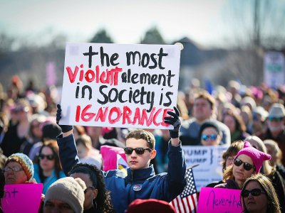 Des manifestants de la "Marche des femmes" réunis à Charlotte en Caroline du Nord le 20 janvier 2018 - Logan Cyrus [AFP]