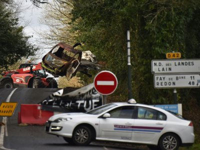 La route traversant la ZAD bloquée près de Notre-Dame-des-Landes, le 22 janvier 2018 - LOIC VENANCE [AFP]