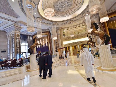 Une photo du hall de l'hôtel Ritz-Carlton à Ryad, où auraient été détenus les personnalités arrêtées lors d'une vaste purge en Arabie saoudite, prise le 21 mai 2017 - GIUSEPPE CACACE [AFP]