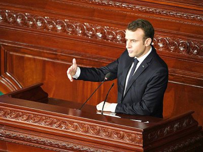 Le président français Emmanuel Macron lors d'un discours devant le Parlement tunisien, le 1er février 2018 à Tunis - Eric FEFERBERG [AFP]