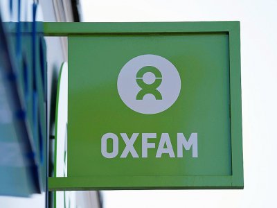 Une enseigne Oxfam dans un magasin solidaire de l'ONG dans le sud de Londres le 17 février 2108. 7.000 donateurs réguliers ont interrompu leurs versements à l'ONG en raison du scandale qui la frappe. - Justin TALLIS [AFP]