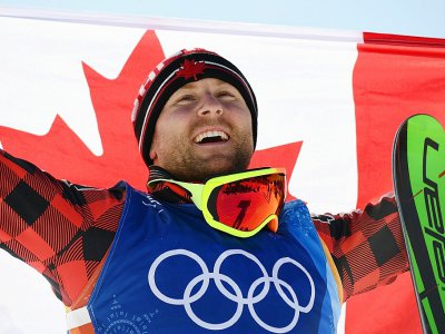 Le Canadien Brady Leman sacré champion olympique de skicross aux JO de Pyeongchang, le 21 février 2018 - Martin BUREAU [AFP]