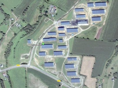 Vue Satellite de l'Ecoparc de Tirepied sur lequel sont aujourd'hui installées 3 entreprises. - Google Street view