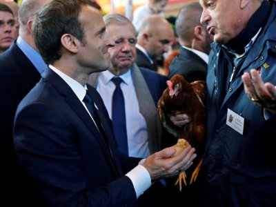 Le président Emmanuel Macron lors de sa visite au 55e Salon de l'Agriculture à Paris, le 24 février 2018 - Thibault Camus [POOL/AFP]