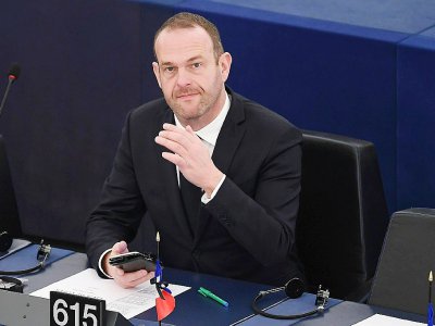 Le vice-président du FN et eurodéputé Steeve Briois lors d'une session du Parlement européen le 6 février 2018 à Strasbourg - FREDERICK FLORIN [AFP/Archives]