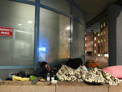 Un sans-abri à Strasbourg le 26 février 2018 - FREDERICK FLORIN [AFP]