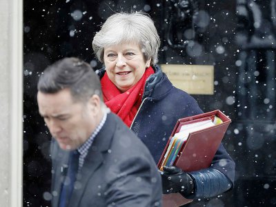 La Première ministre Theresa May quitte le 10 Downing street, à Londres, le 28 février 2018 - Tolga AKMEN [AFP]
