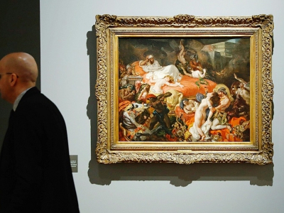 "La mort de Sardanapale" dans l'exposition Delacroix au Louvre le 27 mars 2018 - PATRICK KOVARIK [AFP]