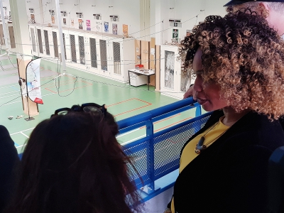 La ministre des sports, Laura Flessel, échange au gymnase de la Haie-Vignée à Caen avec des professionnels de santé au sujet du dispositif "sport sur ordonnance". - Maxence Gorréguès