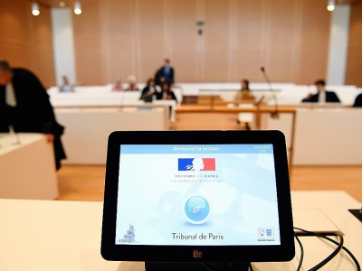 Une salle d'audience du nouveau palais de justice de Paris qui ouvre ses portes dans le quartier des Batignolles, le 16 avril 2018 - ALAIN JOCARD [AFP]