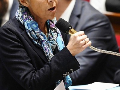 La ministre des Transports Elisabeth Borne devant l'Assemblée nationale, le 10 avril 2018 - BERTRAND GUAY [AFP/Archives]