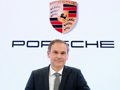 Le patron de Porsche, Oliver Blume, lors de la conférence de presse annuelle de la marque à Stuttgart, le 16 mars 2018 - THOMAS KIENZLE [AFP]