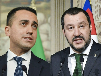 Le dirigeant du Mouvement Cinq Etoiles (MS5) Luigi Di Maio (g), le 7 mai 2018, et celui de la Ligue, Matteo Salvini, le 12 avril 2018 - Tiziana FABI [AFP/Archives]