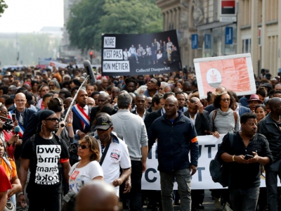 Une marche organisée à Paris le 23 mai 2018 en mémoire des victimes de l'esclavage officiellement aboli en France le 27 avril 1848 - FRANCOIS GUILLOT [AFP]
