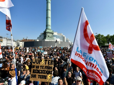 Manifestants de La France insoumise (LFI), place de la Bastille à Paris le 5 mai 2018 - GERARD JULIEN [AFP/Archives]