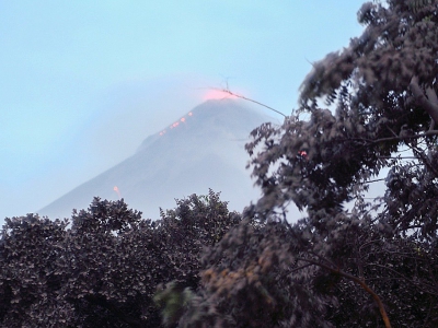 L'éruption du Volcan de Feu vue d'Escuintla, au Guatemala, le 4 juin 2018 - Johan ORDONEZ [AFP]
