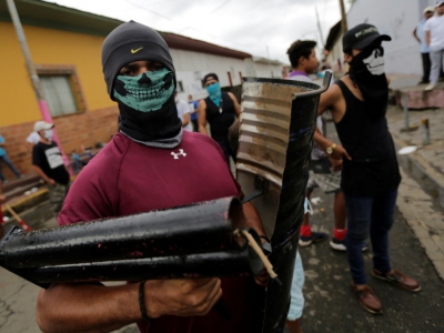 Des manifestants anti-gouvernement au Nicaragua, à Masaya le 5 juin 2018 - Inti OCON [AFP]