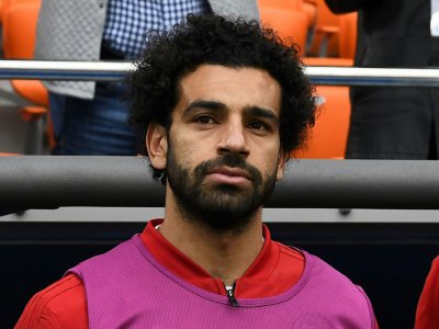 L'attaquant égyptien Mohamed Salah sur le banc lors du match contre l'Uruguay, le 15 juin 2018 à Ekaterinburg - Anne-Christine POUJOULAT [AFP]